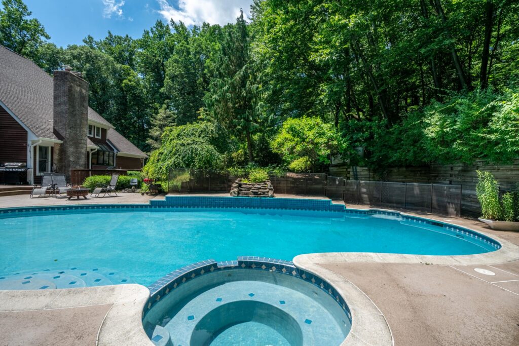 215 Old Beach Glen Rd11